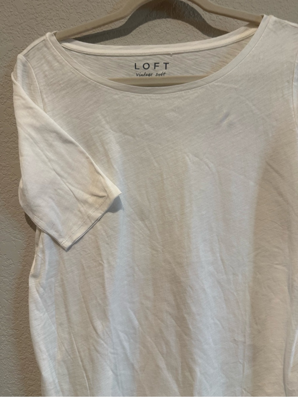 LOFT Vintage Soft White Short Sleeve Tee Scoop Neck Size Small